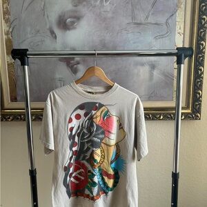 Vintage Artistic Graphic Tee - Short Sleeve